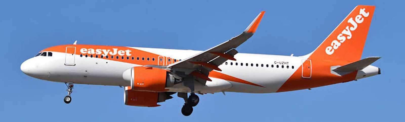 Gatwick Airport EasyJet Plane - DRIVEU Minibus Hire